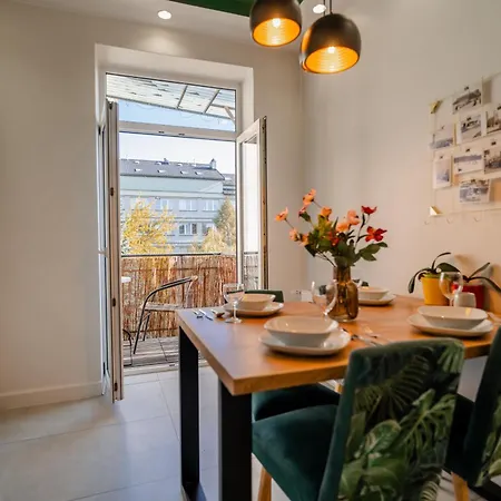 Appartement - Balcony, Workspace - By Rentujemy Krakau