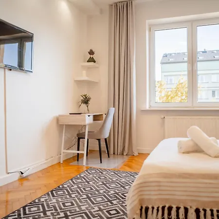 Apartment - Balcony, Workspace - By Rentujemy