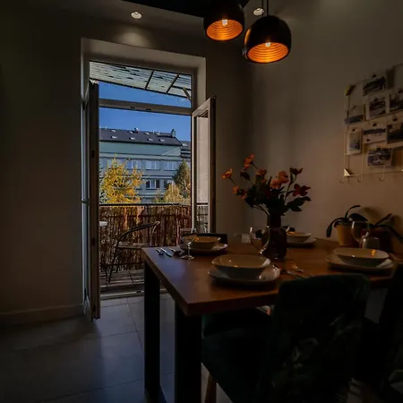 Apartment - Balcony, Workspace - By Rentujemy