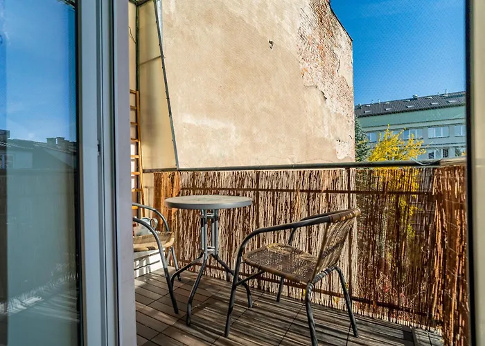 - Balcony, Workspace - By Rentujemy *