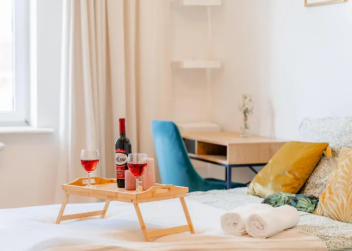 - Balcony, Workspace - By Rentujemy קרקוב