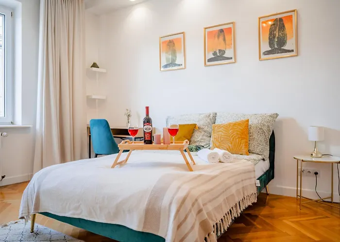 - Balcony, Workspace - By Rentujemy *