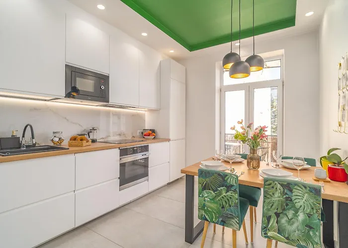 - Balcony, Workspace - By Rentujemy קרקוב