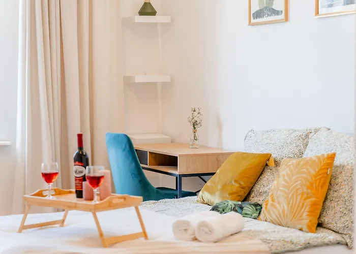 - Balcony, Workspace - By Rentujemy קרקוב